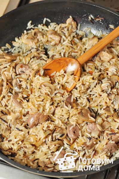 Курица, фаршированная рисом и грибами фото к рецепту 9