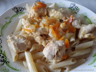 Курочка в сырном соусе