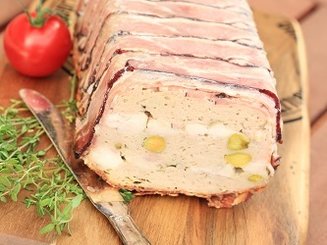 Террин из кролика с фисташками