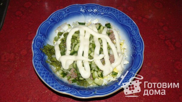 Классический салат с тунцом фото к рецепту 6