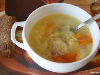 Щи из свежей капусты с курицей
