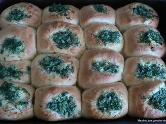 Булочки с ароматическим сливочным маслом