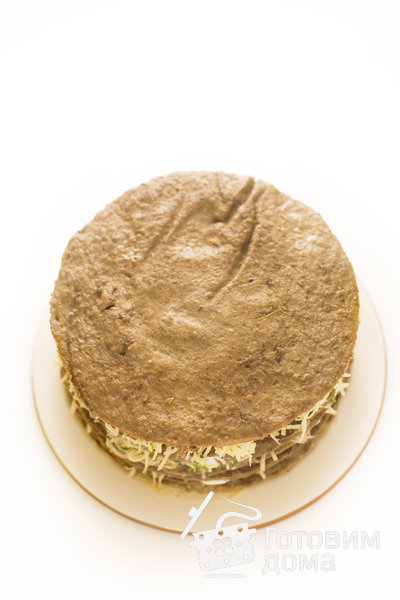 Печеночный торт с шампиньонами фото к рецепту 15
