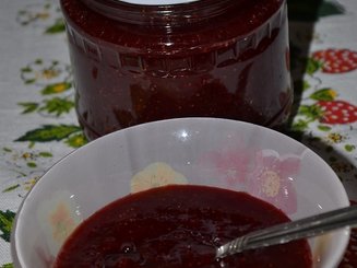 Конфитюр из клубники с имбирём
