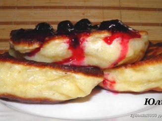 Пышные оладушки на дрожжах