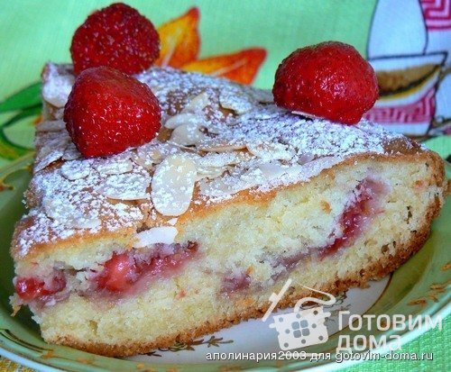 Пирог с клубникой