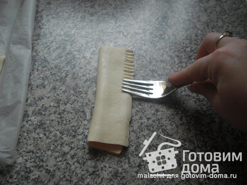 Пирожное  из слоенного теста фото к рецепту 3