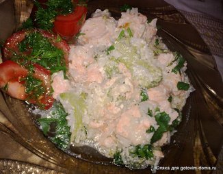 Семга с брокколи и рисом в сливках