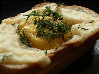 Горячая закуска из яиц