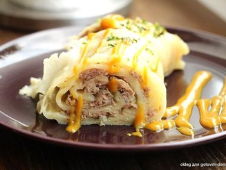 Ханум (паровой рулет с картофелем)